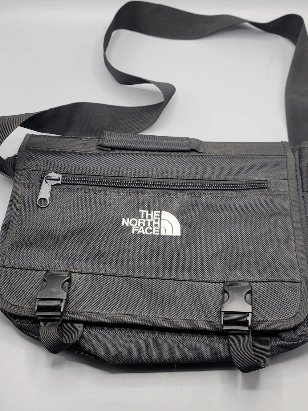 The North Face Laptop Black Messenger Bag Multi-Pockets Waist & Chest Strap